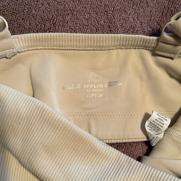 Aerie Offline Sports Bra / Tank - Picture 3 of 3